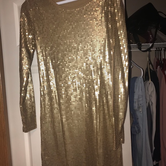 Grad dresses for sell! - Picture 3 of 6